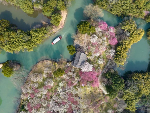浙商配资 在绿水青山间追求共同现代化——中国推动共建清洁美丽世界的全球回响
